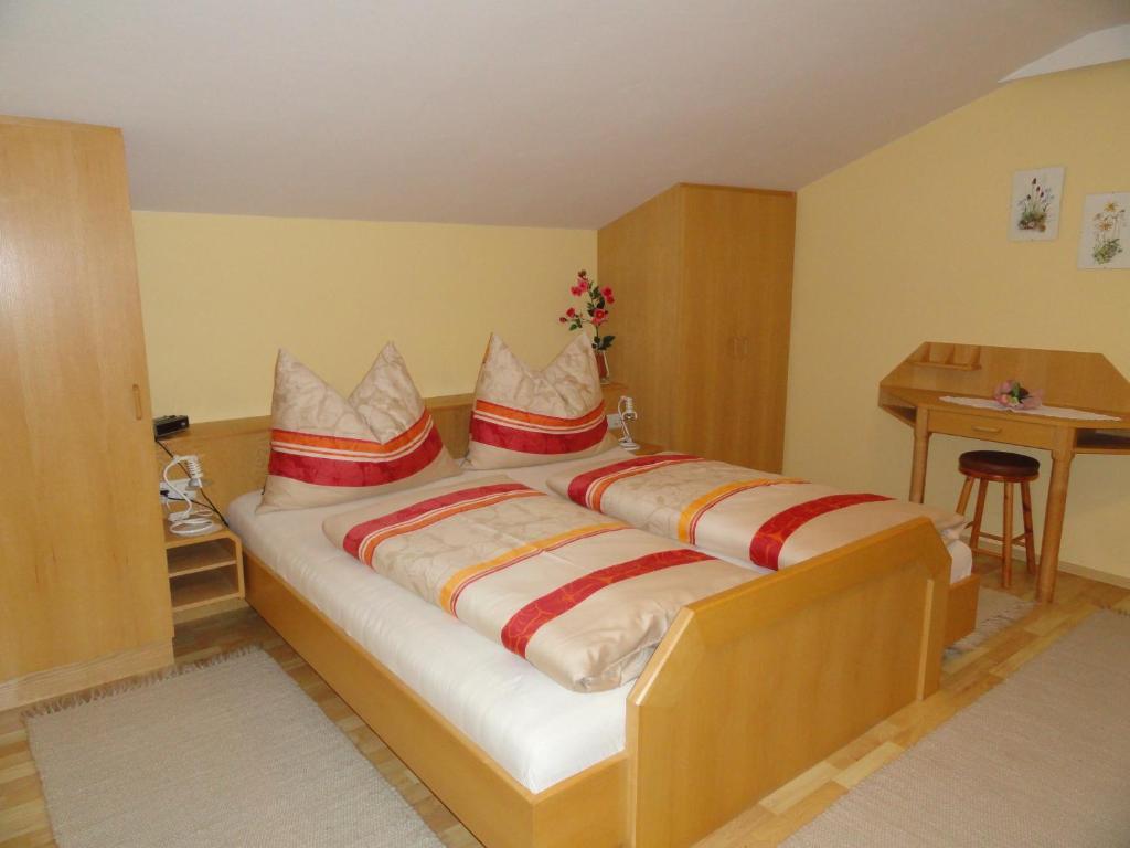 Appartement Sylvester Matrei in Osttirol Zimmer foto